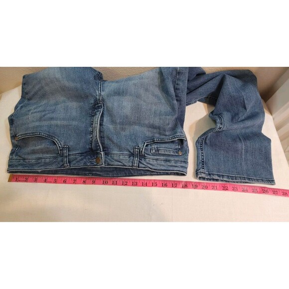 LEE RIDERS WOMENS 18 M BLUE JEANS STRETCHY WHISKER WASH ESSENTIAL BASIC EVERYDAY - Picture 13 of 15